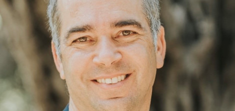 פרופ' אלעד יום טוב